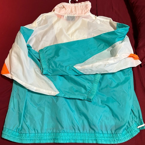Oversized Windbreaker - Picture 2 of 7
